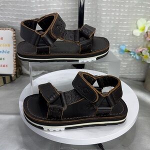 (S4) D&G Boys' Dark Brown Leather Sandals with Adjustable Straps, Size 25
